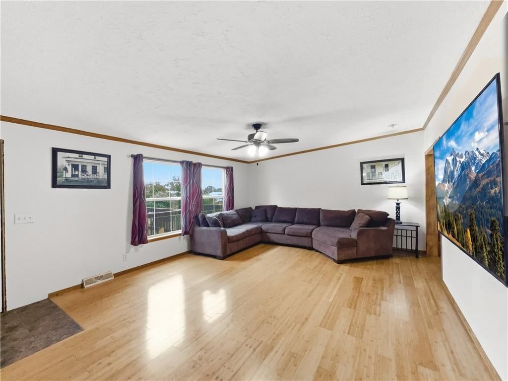 705 Main Street — photo 12