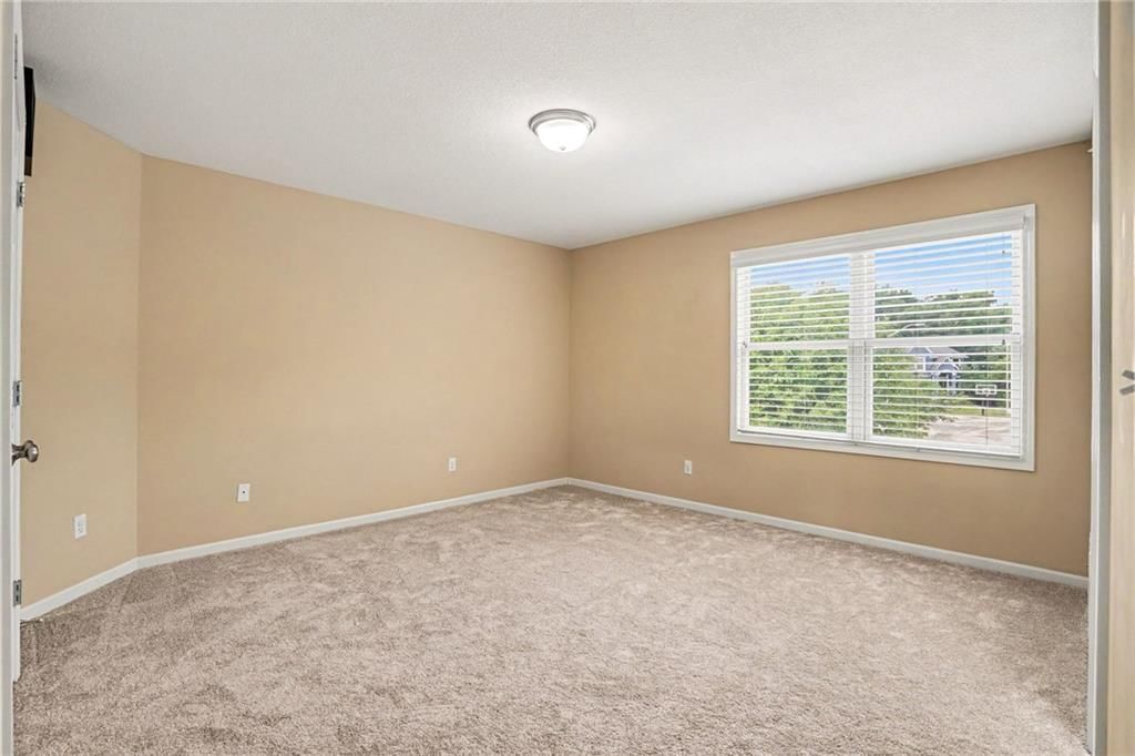 5821 Bedford Avenue — photo 18