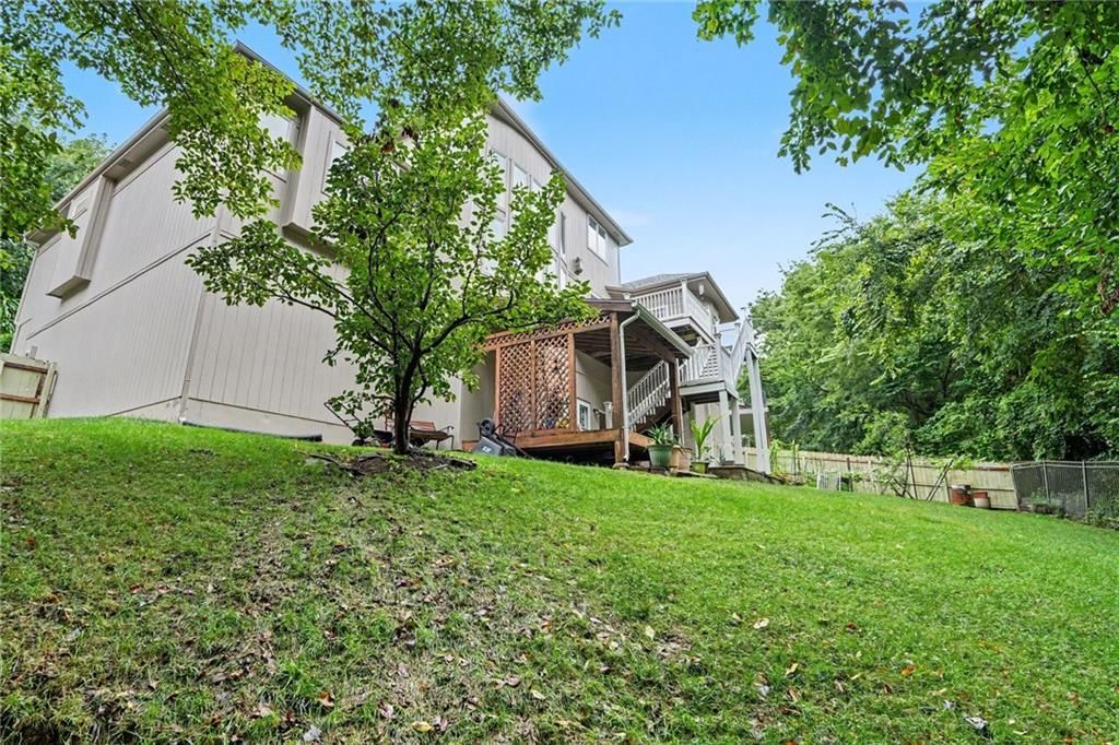 5821 Bedford Avenue — photo 35