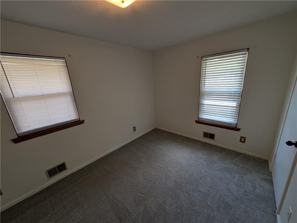 8 NW Noel Street — photo 6