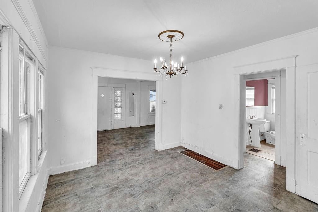 3908 Norledge Avenue — photo 20