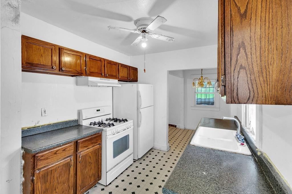 3908 Norledge Avenue — photo 25