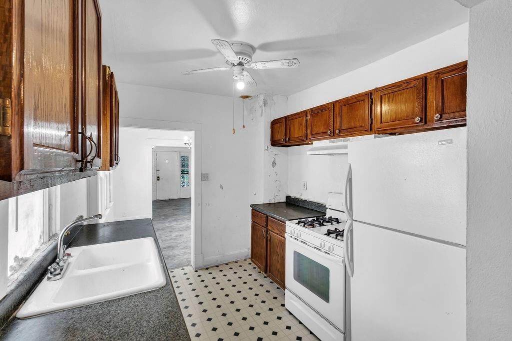 3908 Norledge Avenue — photo 27