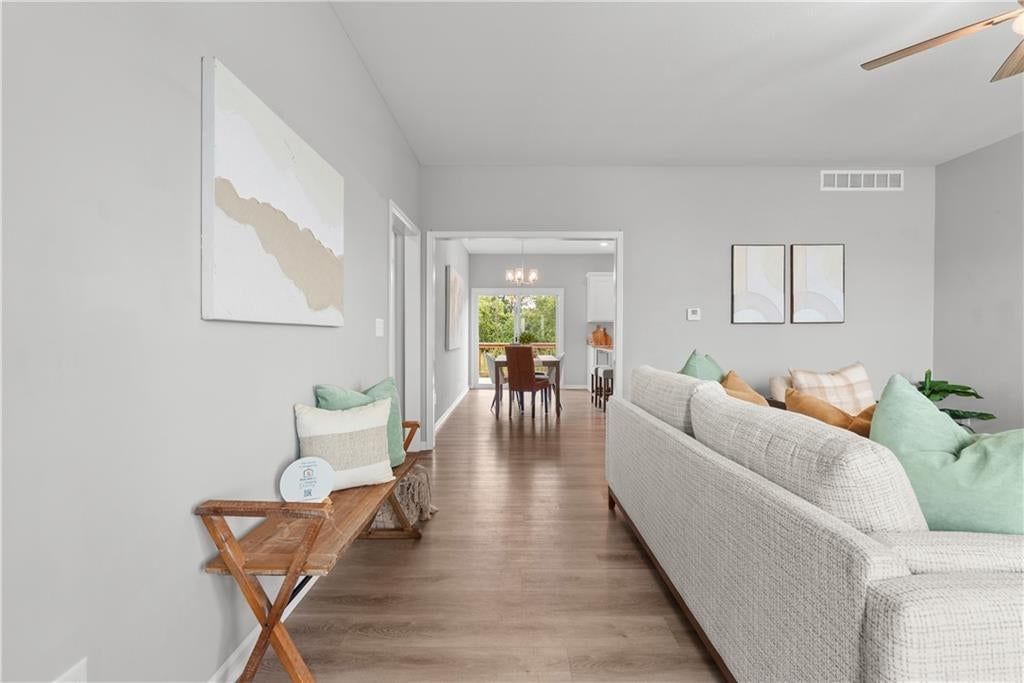 1401 SW 10th Terrace — photo 4