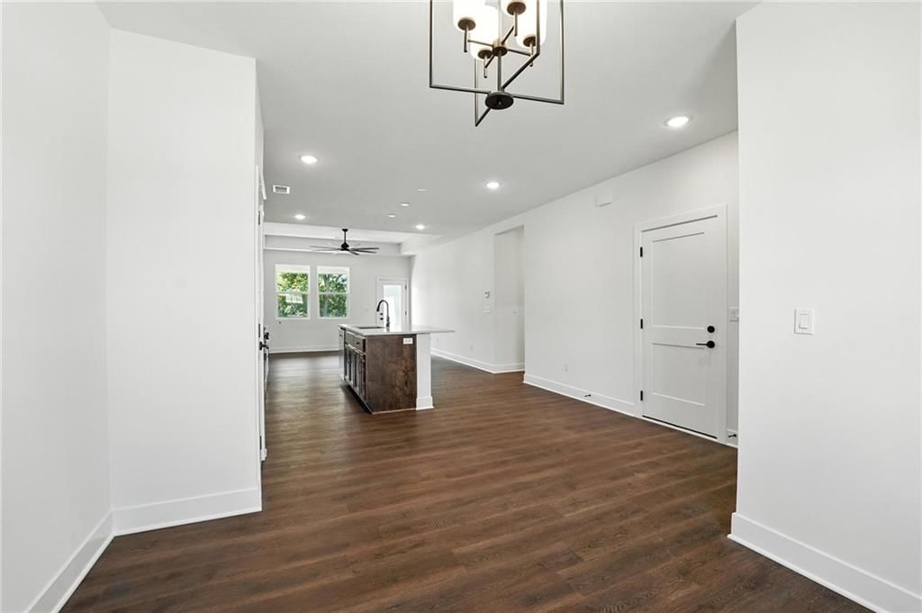 20624 Barker Street — photo 3