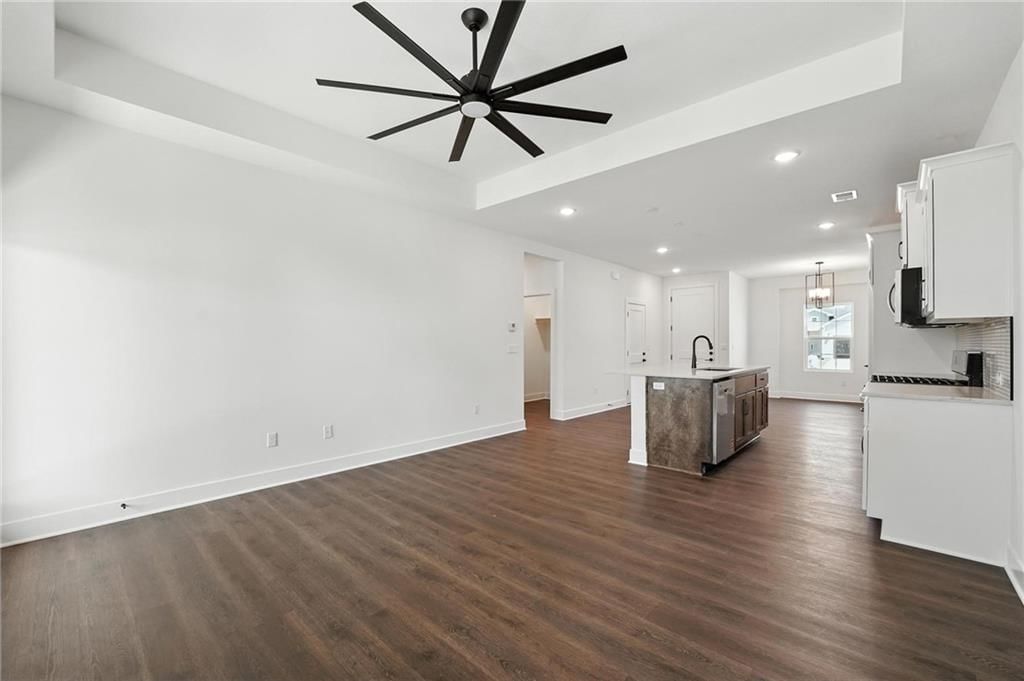 20624 Barker Street — photo 17