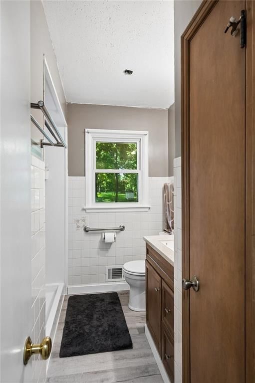 1315 W 25th Street S — photo 14