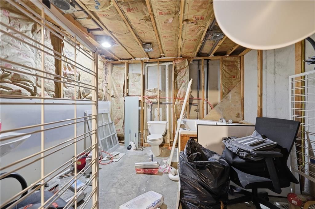 846 SW Country Hill Drive — photo 19