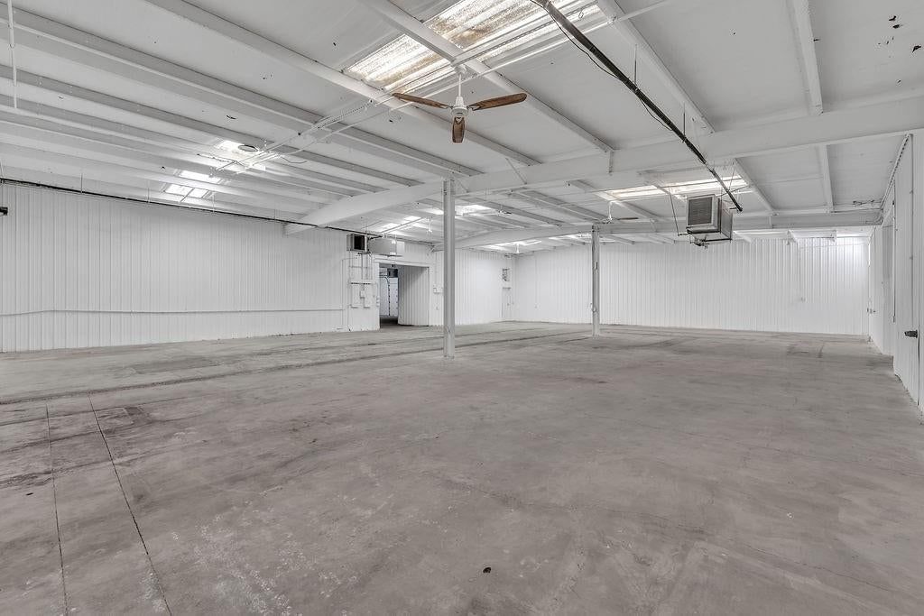 1600 Park Lane Drive — photo 30