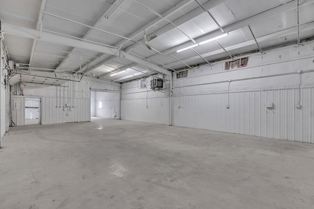 1600 Park Lane Drive — photo 35