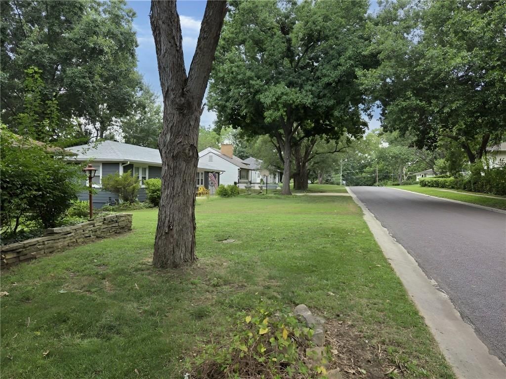 7301 W 89 Street — photo 5