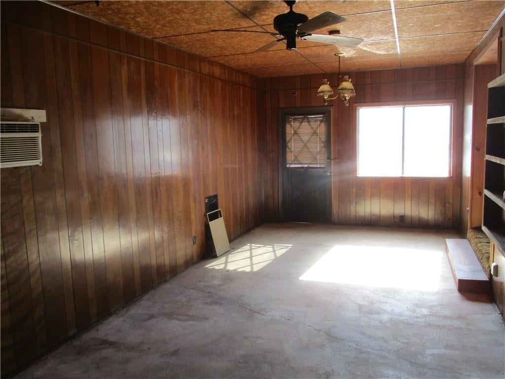 510 S Vermont Avenue — photo 12