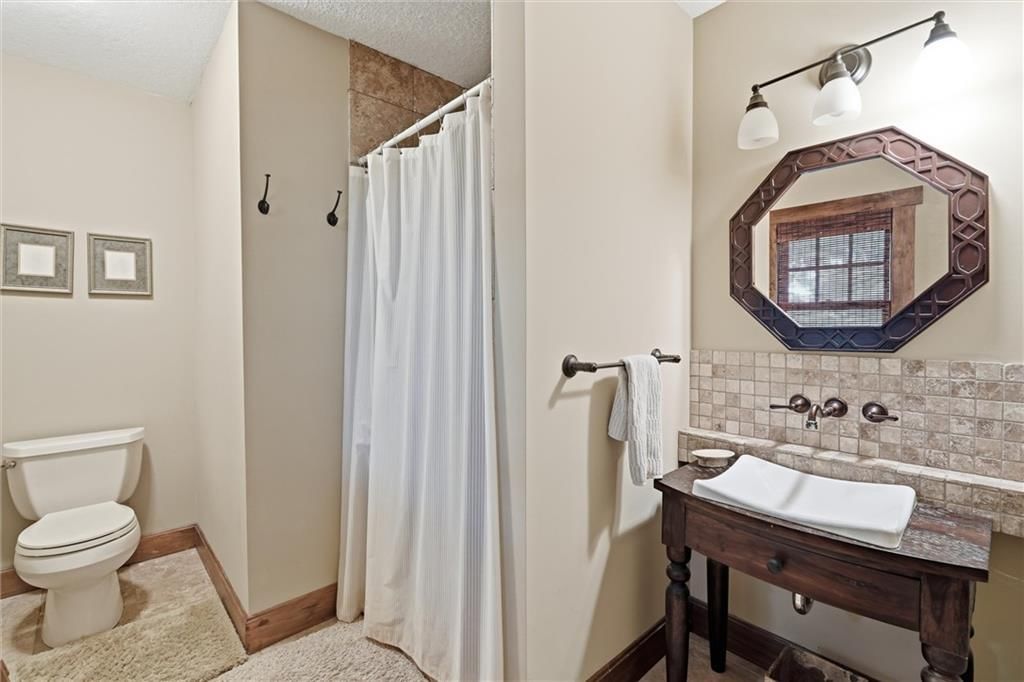 14900 S Rosehill Road — photo 39