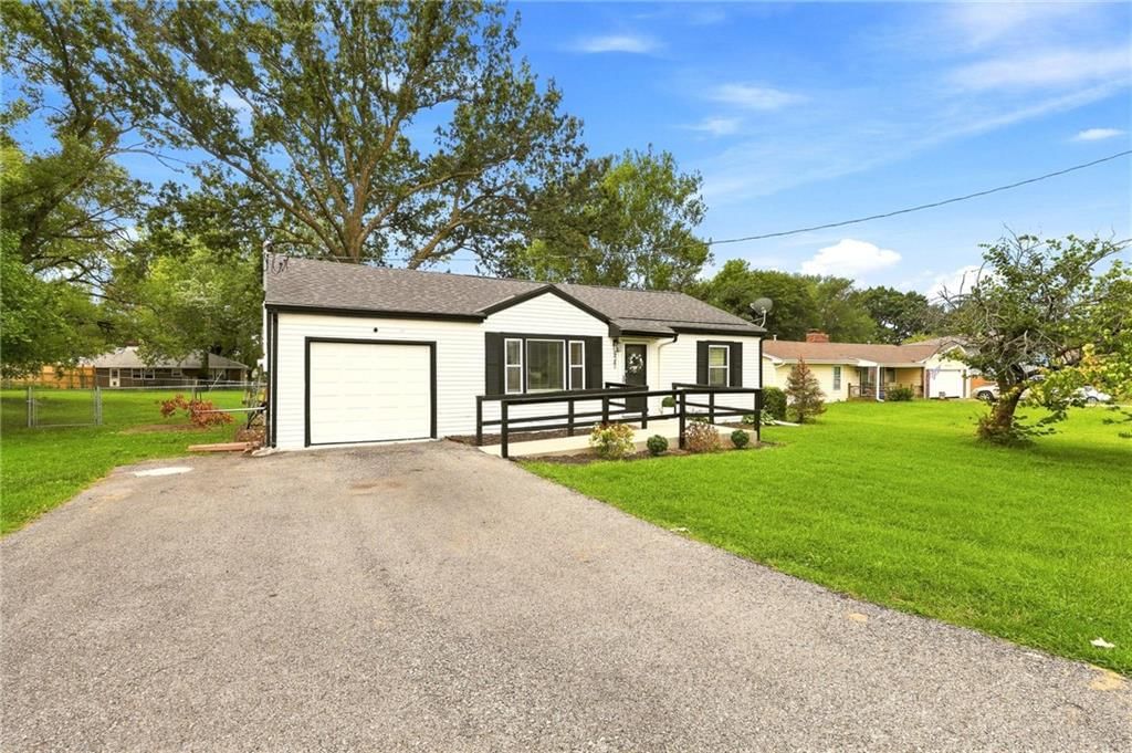9241 State Avenue — photo 3
