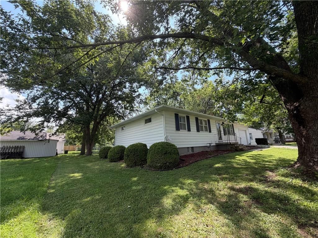 305 Fir Street — photo 4