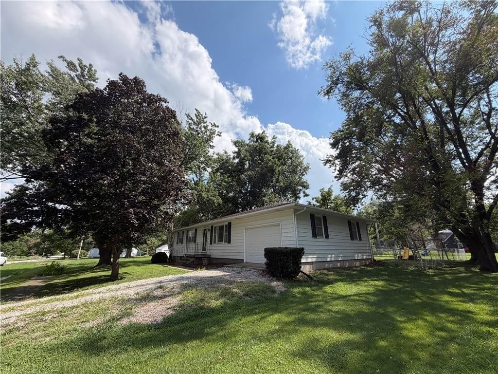 305 Fir Street — photo 5
