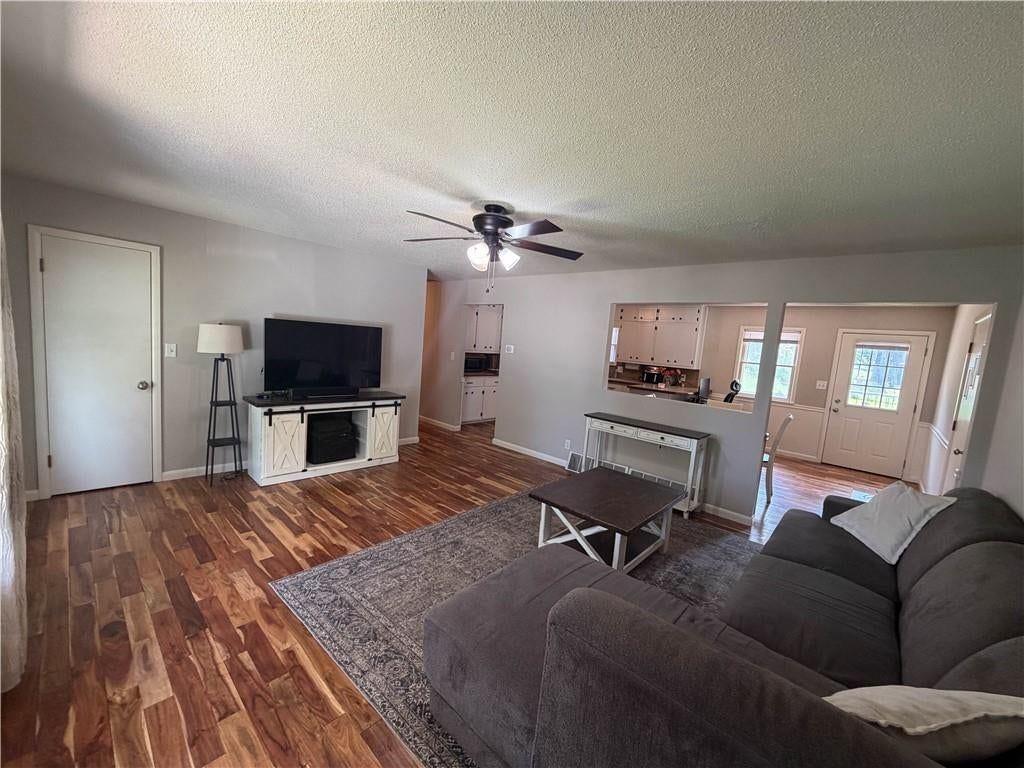 305 Fir Street — photo 11
