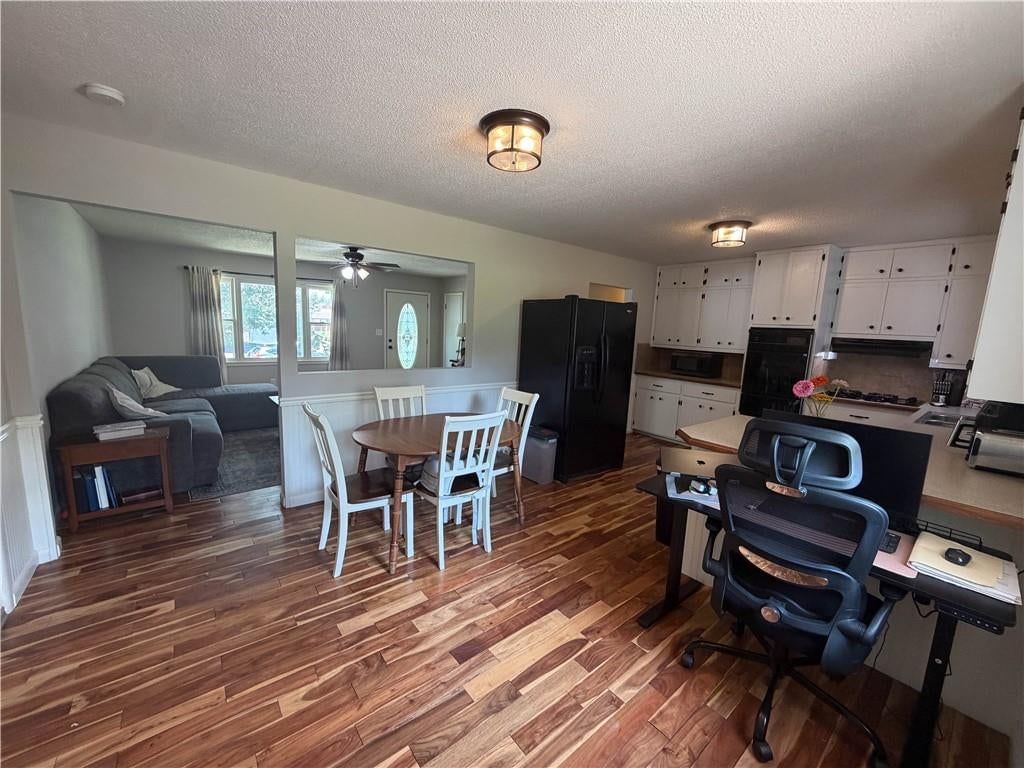 305 Fir Street — photo 12