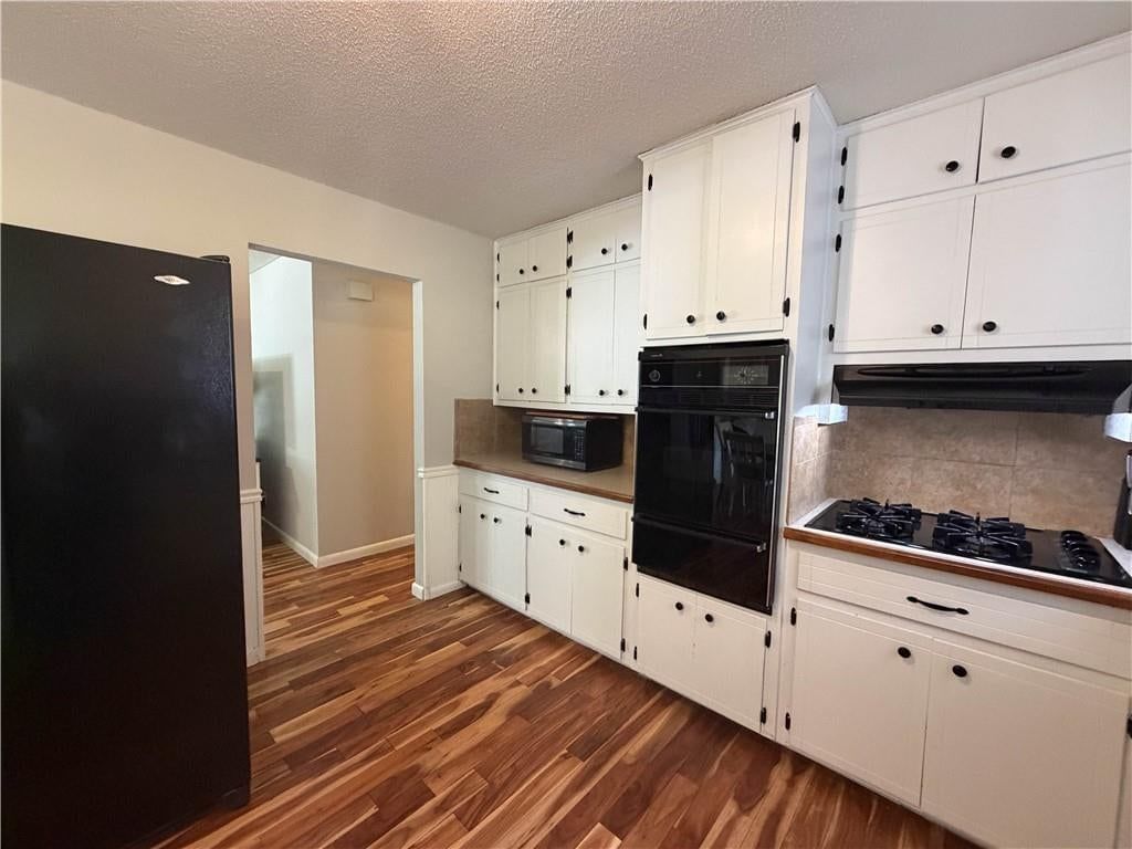 305 Fir Street — photo 14