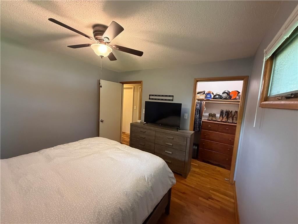 305 Fir Street — photo 16