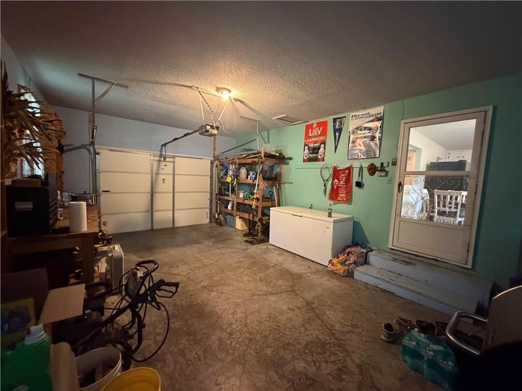 305 Fir Street — photo 23