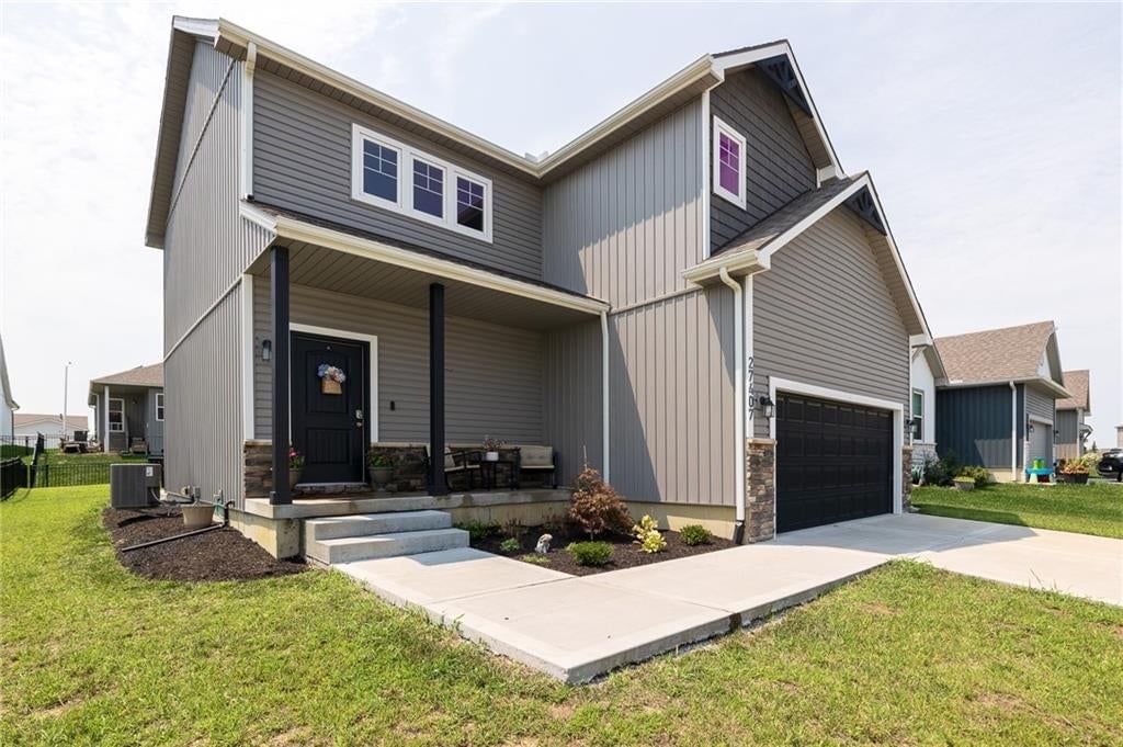27407 E Sycamore Street — photo 2