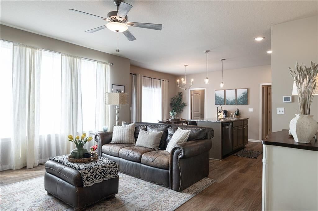 27407 E Sycamore Street — photo 11