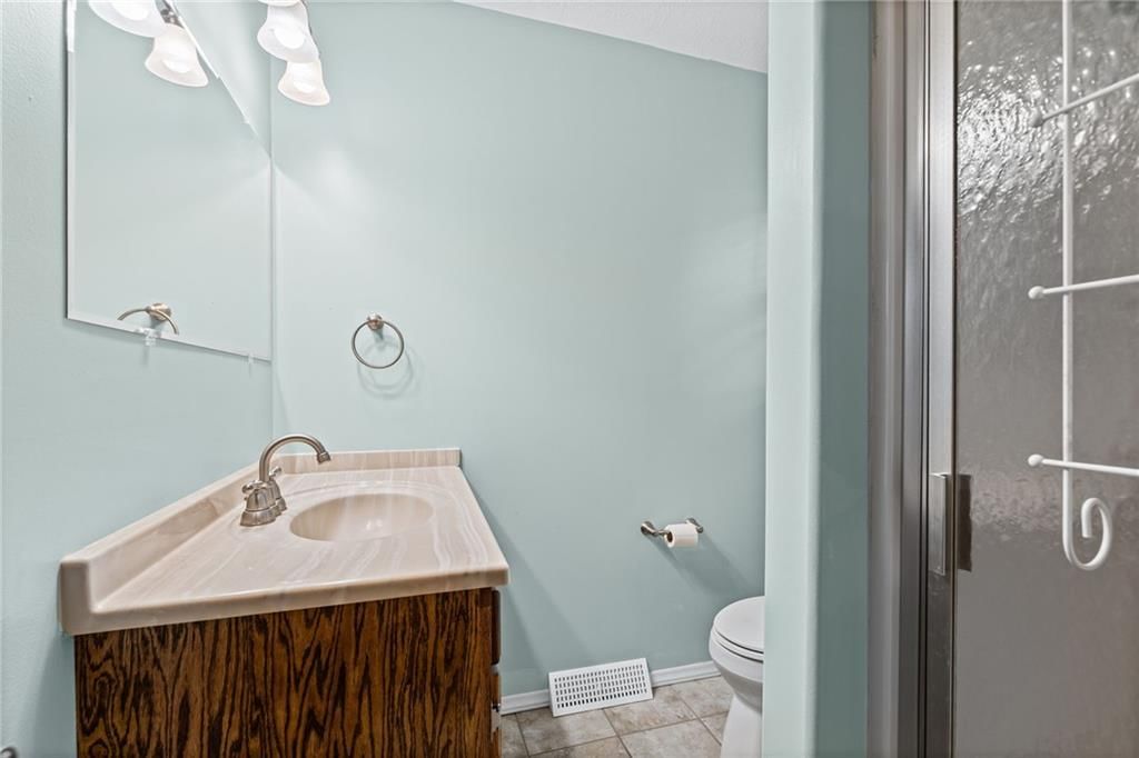 2507 Maple Avenue — photo 17