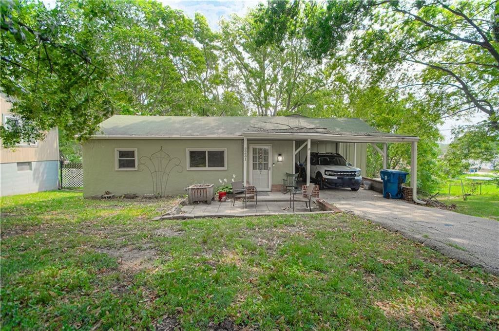 2231 N river Boulevard — photo 2