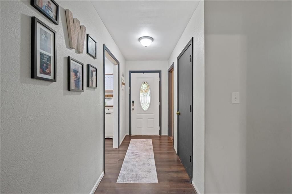 8209 W 56th Terrace — photo 3