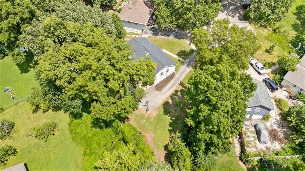 8209 W 56th Terrace — photo 31