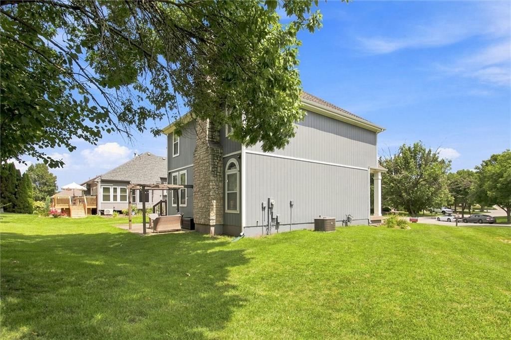 9414 Swarner Drive — photo 30