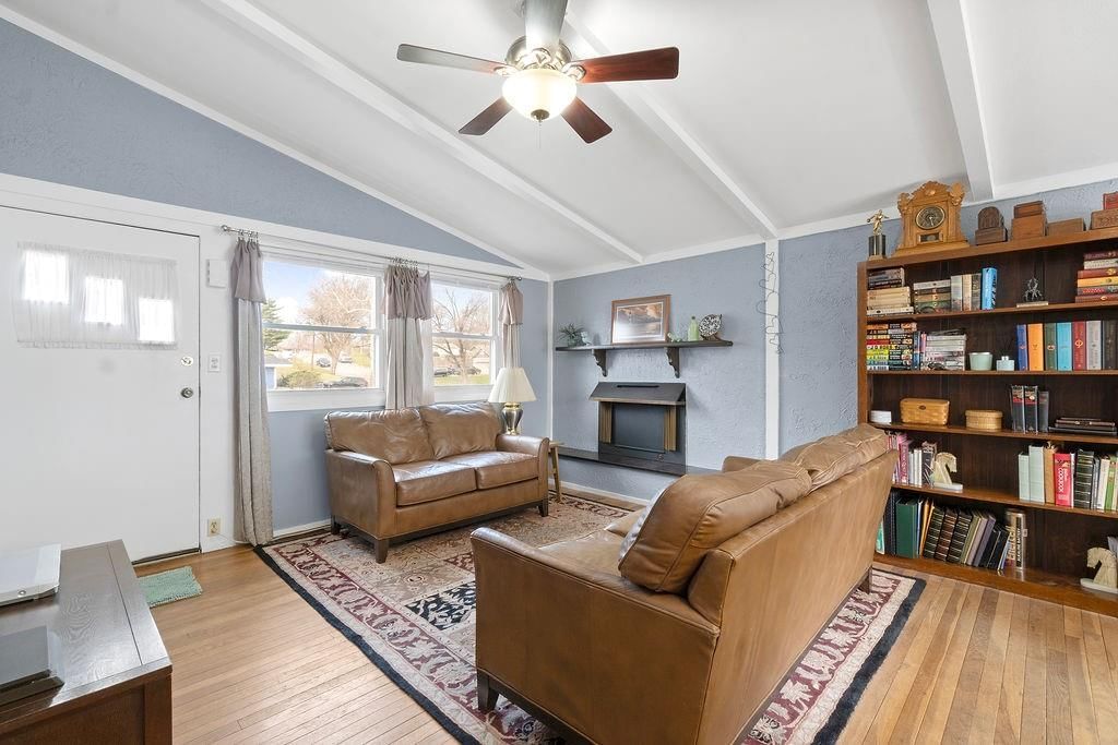 5613 N Euclid Avenue — photo 5