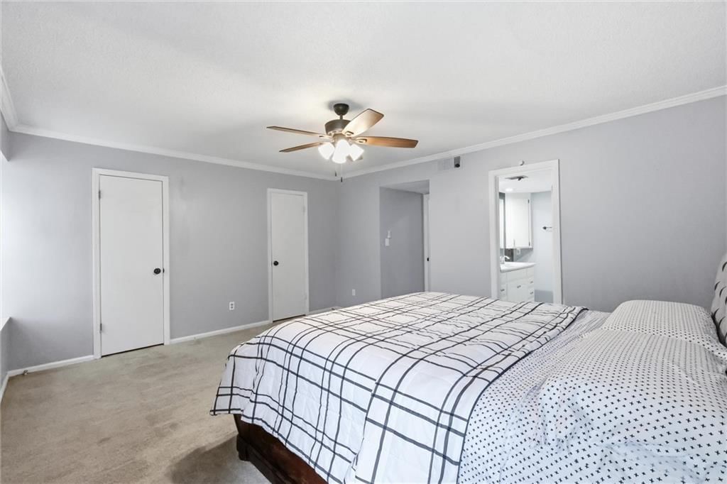 10162 Locust Street — photo 14