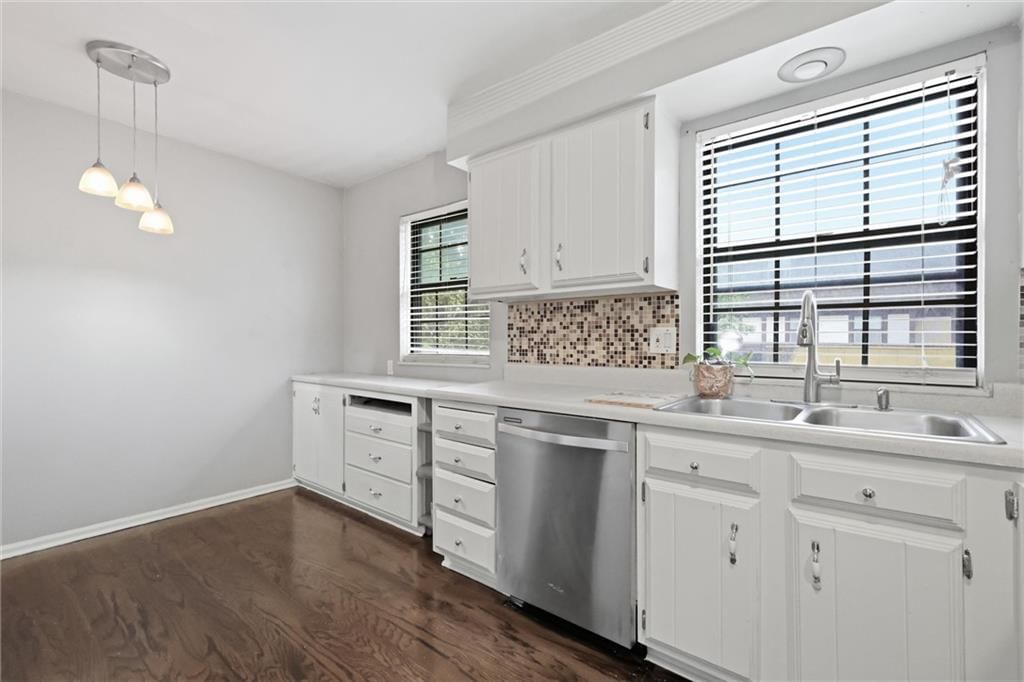 10162 Locust Street — photo 20