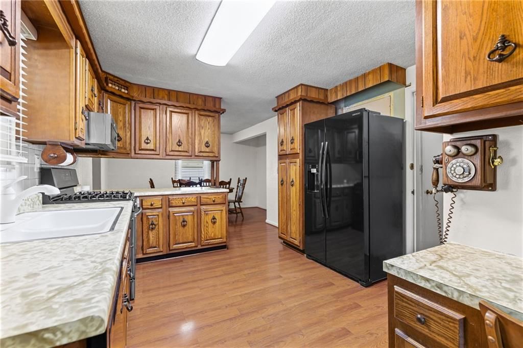 3701 Gibbs Road — photo 9