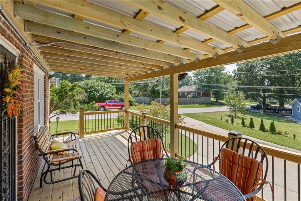 3701 Gibbs Road — photo 32