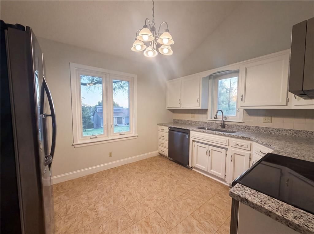 7511 Orient Avenue — photo 8
