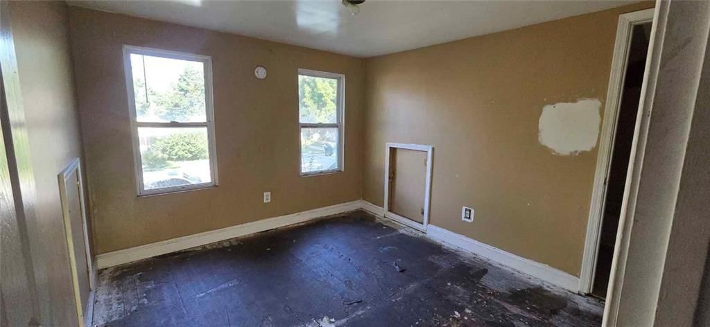 121 N ASH Avenue — photo 6