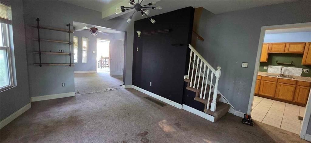 121 N ASH Avenue — photo 21
