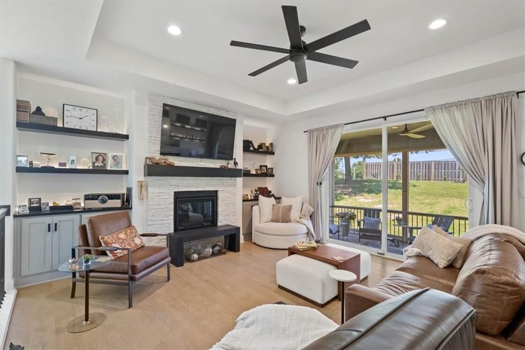 6141 N Chelsea Avenue — photo 4