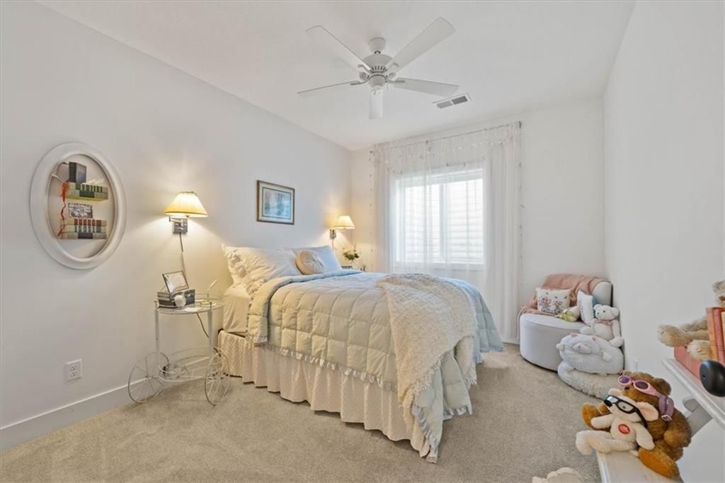 6141 N Chelsea Avenue — photo 32