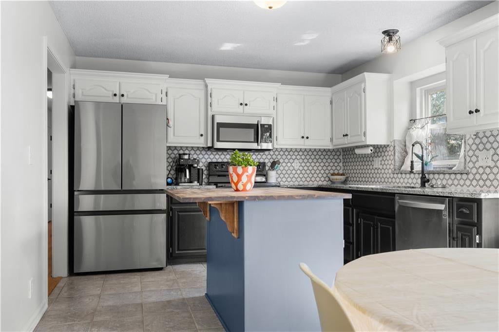 1508 NW Nicholas Drive — photo 11