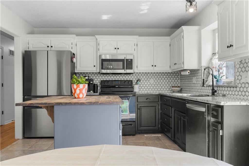1508 NW Nicholas Drive — photo 12