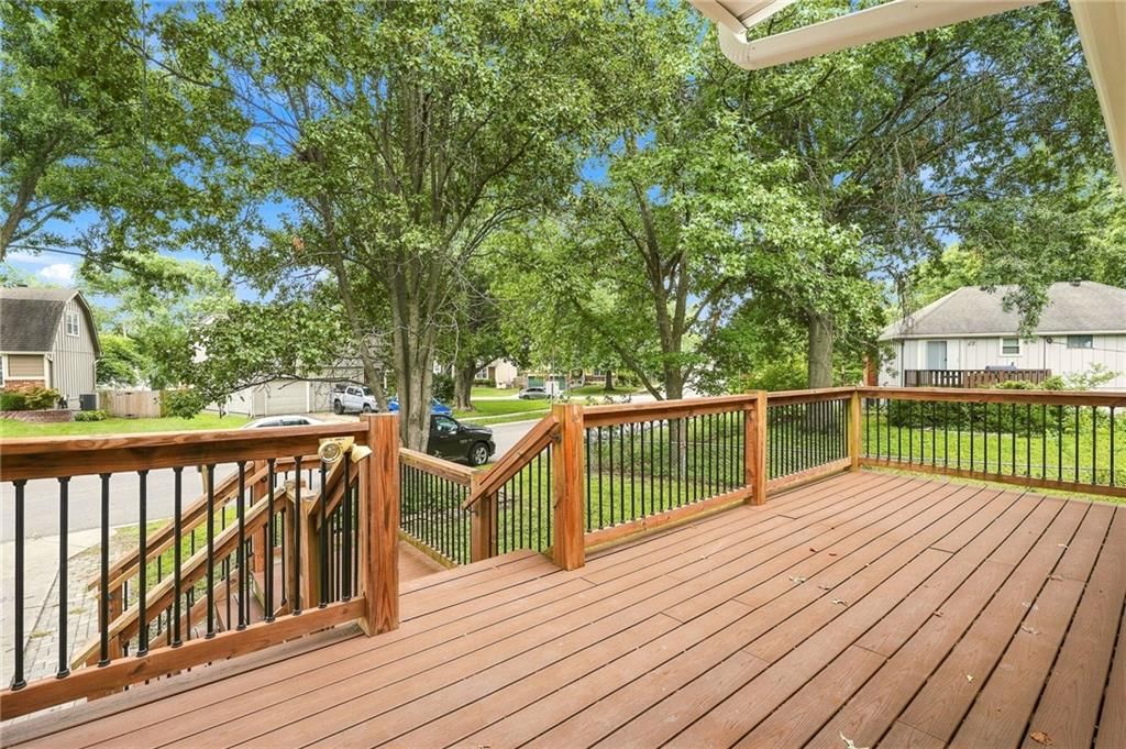 1517 Scarborough Street — photo 5