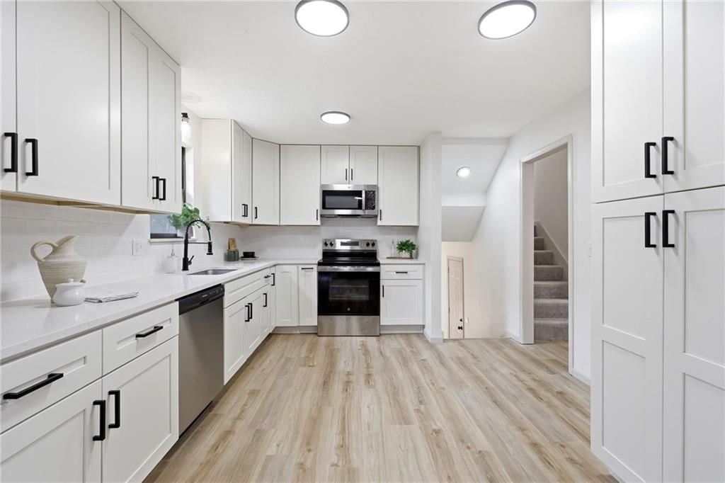 1517 Scarborough Street — photo 14