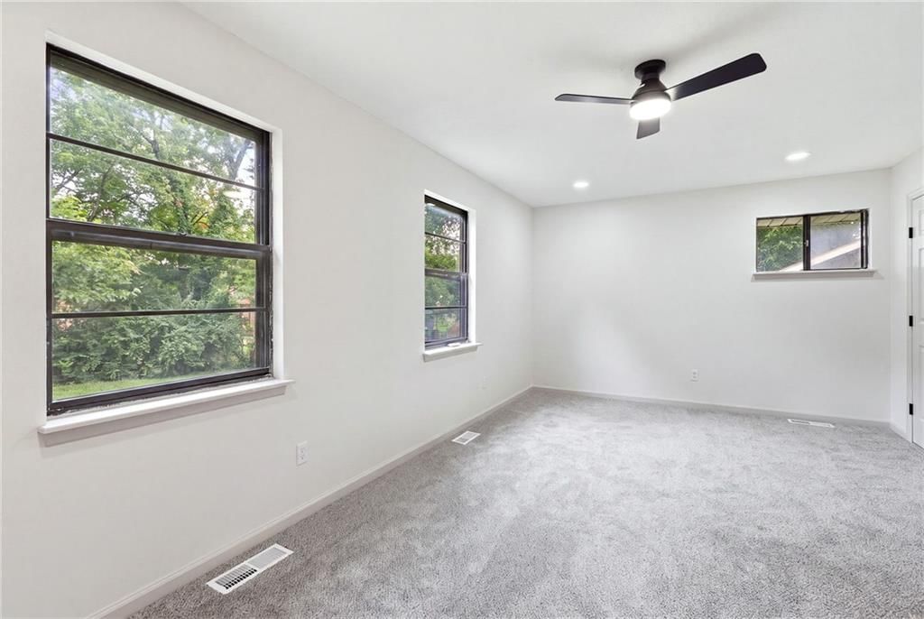 1517 Scarborough Street — photo 25
