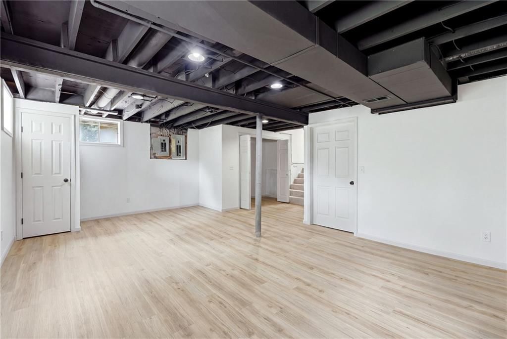 1517 Scarborough Street — photo 33