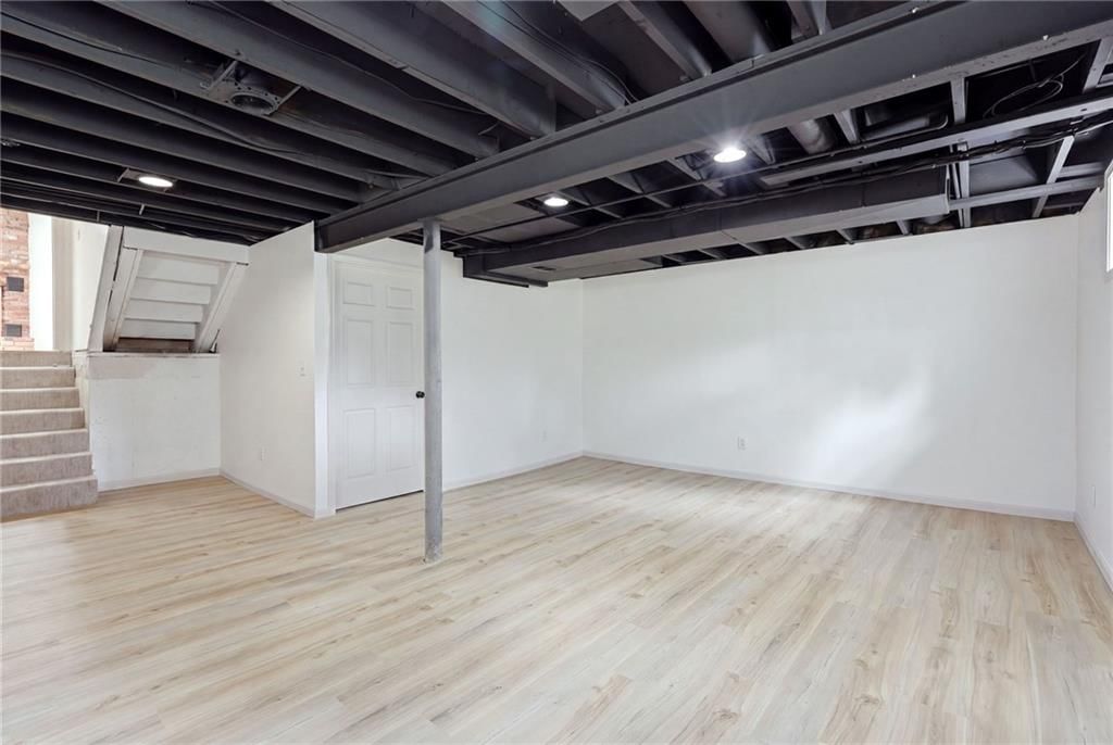 1517 Scarborough Street — photo 34