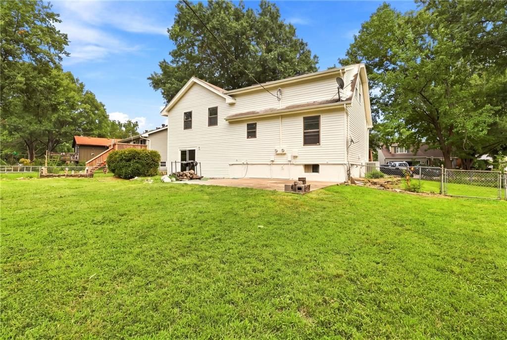 1517 Scarborough Street — photo 41